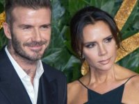 Victoria Beckham eşinin üstsüz pozunu Instagram’dan paylaştı