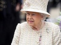 Buckingham, Kraliçe Elizabeth’in son durumu hakkında açıklama yaptı