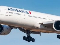 Air France uçuşların yarısından fazlasını iptal etti