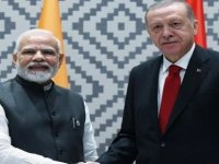 Erdoğan, Hint lider Modi ile bir araya geldi