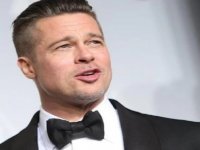 Brad Pitt ve Emily Ratajkowski “sevgili olmak üzereler”