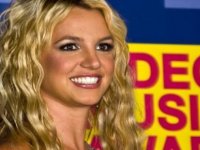 Britney Spears annesine nefret kustu