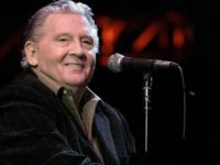 Efsane müzisyen Jerry Lee Lewis yaşamını yitirdi