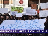 AÖA öğrencileri Meclis önüne yürüdü