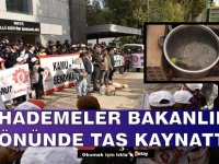 Hademeler Eğitim Bakanlığı önünde tencerede taş kaynattı