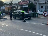 Girne’de sabah trafiğe açılan yol ‘aşırı sürat yapıldığı’ gerekçesiyle trafiğe kapatıldı