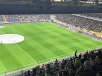 Fenerbahçe tribünlerinde "hükümet istifa" sloganları yükseldi!