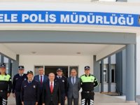 Cumhurbaşkanı Ersin Tatar, İskele Polis Müdürlüğü’nü ziyaret etti