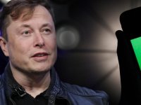 Elon Musk WhatsApp'a 'güvenilemeyeceğini' iddia etti