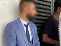 Nikah törenine giderken tutuklandı