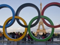 Paris Olimpiyat Oyunları'nda Fransız sporcular için başörtüsü yasağı