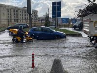 İstanbul'da sağanak etkili oldu