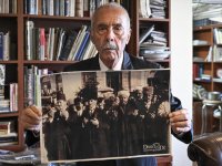 Atatürk'ün TBMM'de dua ettiği fotoğrafın da bulunduğu koleksiyonu TTK'ya bağışladı