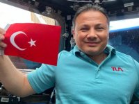 İlk Türk astronot Alper Gezeravcı'nın Dünya'ya dönüş yolculuğu başladı