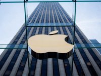 Apple kuruluşunun 48. yılında ABD ve Avrupa'da davaların hedefinde