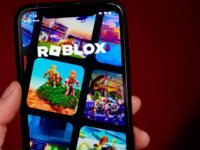 Popüler oyun platformu Roblox 'çocuk istismarı' gerekçesiyle engellendi