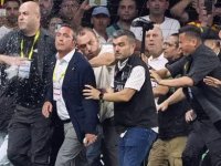 Fenerbahçe - Göztepe: Ali Koç'u iterek düşüren zanlıya ev hapsi cezası verildi