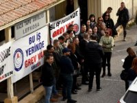 Sendikalar, Lefkoşa Tapu Amirliği'nde grevde: Sorunlar çözülmezse devam edeceğiz