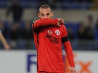 Galatasaray'da deprem! Sneijder ayrılacak....