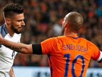 Wesley Sneijder sakatlandı