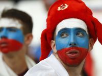 EURO 2016 için Fransa'ya giden 20 Rus taraftar sınırdışı ediliyor