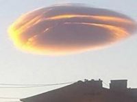 UFO'ya benzeyen bulut panik yarattı