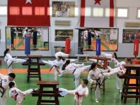 Taekwondocular yarıştı