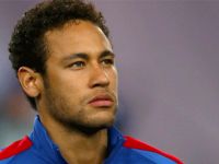 Neymar Barcelona'dan ayrılacağını resmileştirdi