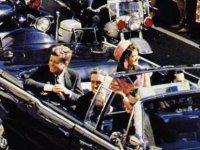 Trump’tan Kennedy suikastına ilişkin gizli belgelerin paylaşılmasına onay