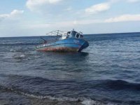 Balalan'da terkedilmiş balıkçı teknesi bulundu!