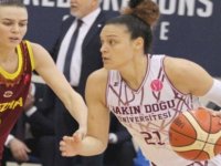 YDÜ, Play-Off’a lider gidiyor: 93-71