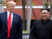 Trump ve Kim anlaşma imzaladı