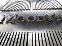 Moody's 18 Türk bankasının notunu düşürdü