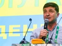 Ukrayna'da erken genel seçimi Devlet Başkanı Zelenskiy'in partisi kazandı: Rock yıldızıyla koalisyon kurabilir