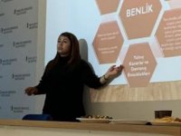 Özay Günsel Çocuk Üniversitesi Velilere Yönelik “Ergenlik Dönemi” Semineri Düzenlendi…