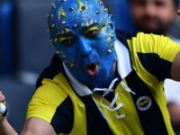 Kendini takımına adayan futbol taraftarlarında tehlikeli seviyede stres görülüyor