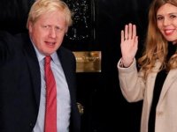 İngiltere Başbakanı Boris Johnson İle Carrie Symonds Nişanlandı