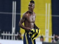 Emenike İstanbul'dan ayrıldı